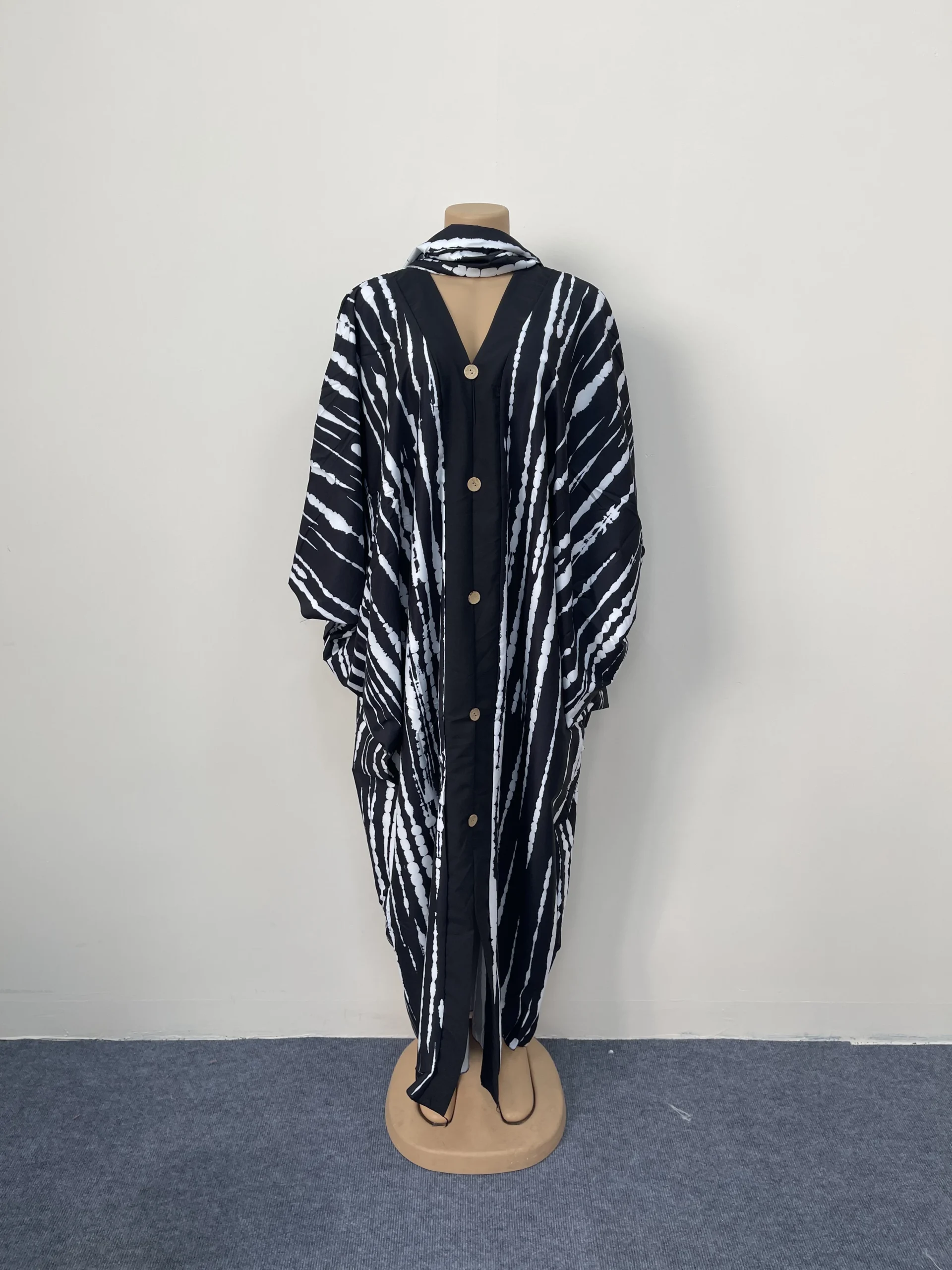 2026 European American Summer Dress for Women African Fashion Printed Button Geometric Pattern Large Size Long Sleeve - Image 5