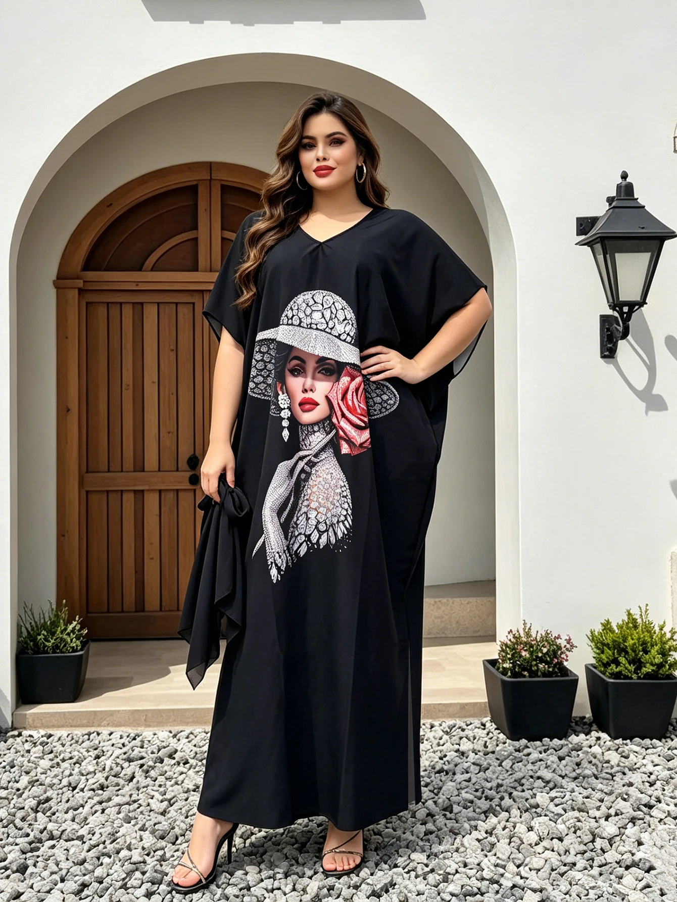 "African Style Women's Embroidered Sequin Dashiki Robe with Large Size Loose Fit and Polyester Material" - 图片 2