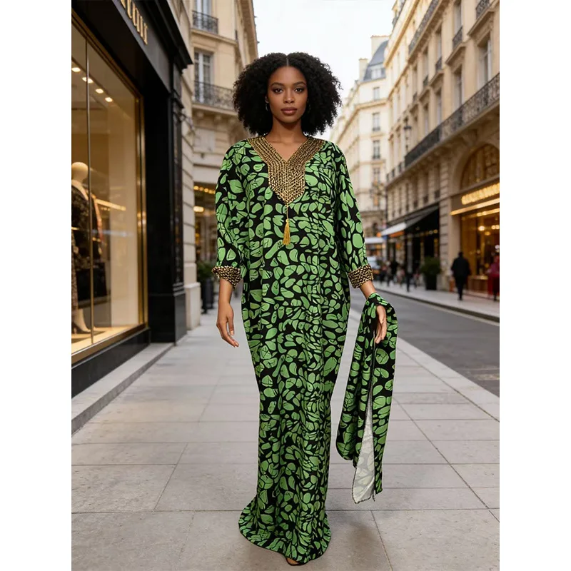 2026 New Cross-Border Fashion Women's Dashiki Print Rhinestone V-Neck Middle Eastern Plus Size African Summer Loose Fit - Image 2
